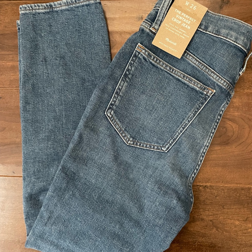 NWT MADEWELL PERFECT VINTAGE CROP JEANS 26
